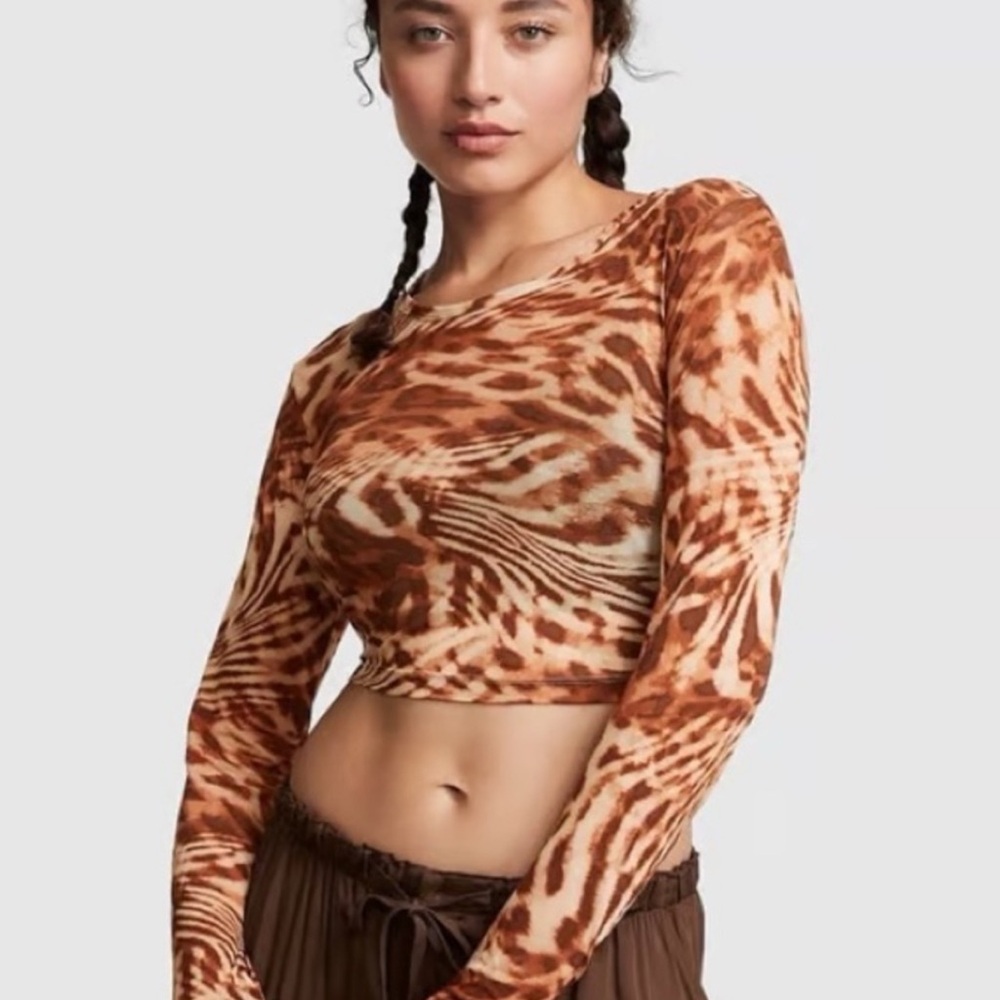PINK Victoria's Secret Brown and Cream Fitted Long Sleeve Crop Top Chloe X Halle